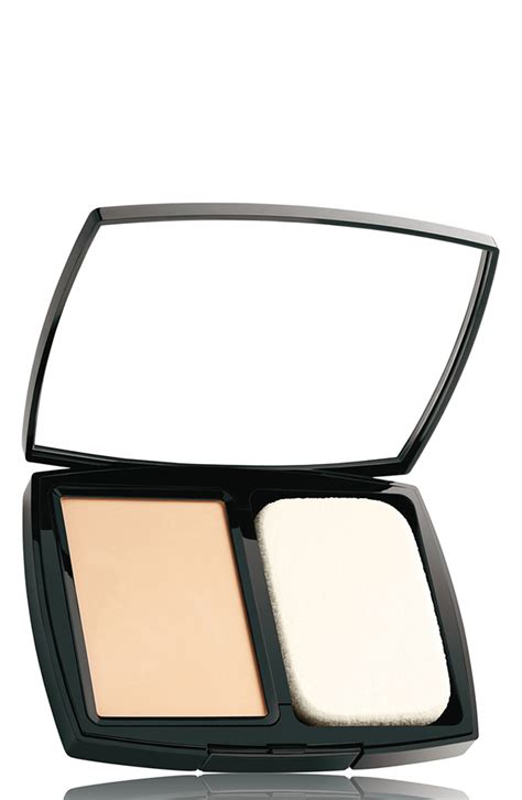 DOUBLE PERFECTION COMPACT Natural Matte Powder Makeup.